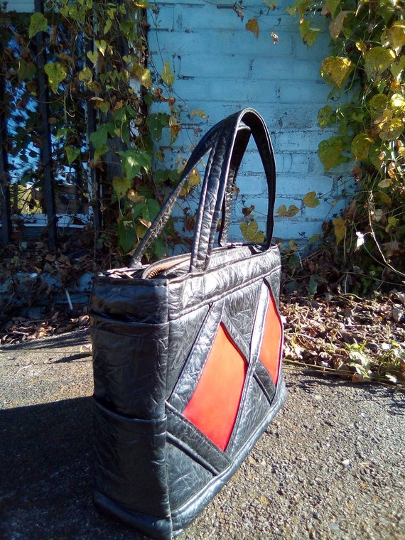 1960's /70's Black Leather With Red Inlay Purse B… - image 4