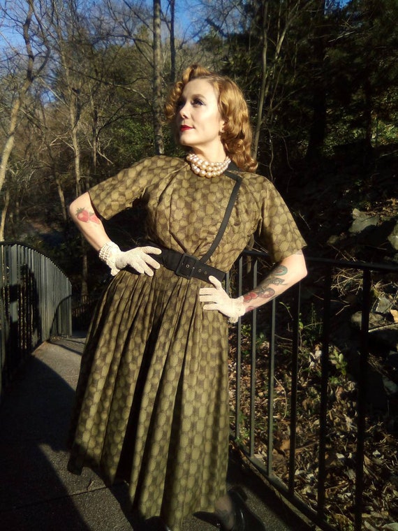 1940's-50's Leslie Fay /Pin Up Dress/Gorgeous Oli… - image 1