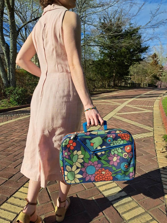 Floral Design Carry On Travel Bag/1960's/Holiday … - image 9