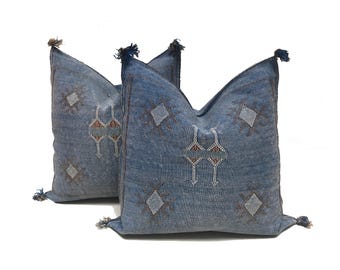 Funda de almohada de seda con cactus marroquí hecha a mano (20 x 20 cm) – Decoración bohemia