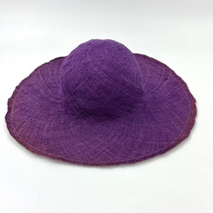 Sisol Capeline grossa - cappello bianco colore viola