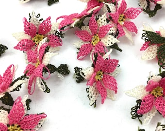 Filigree Oya lace, flowers made of needle lace 5 pieces