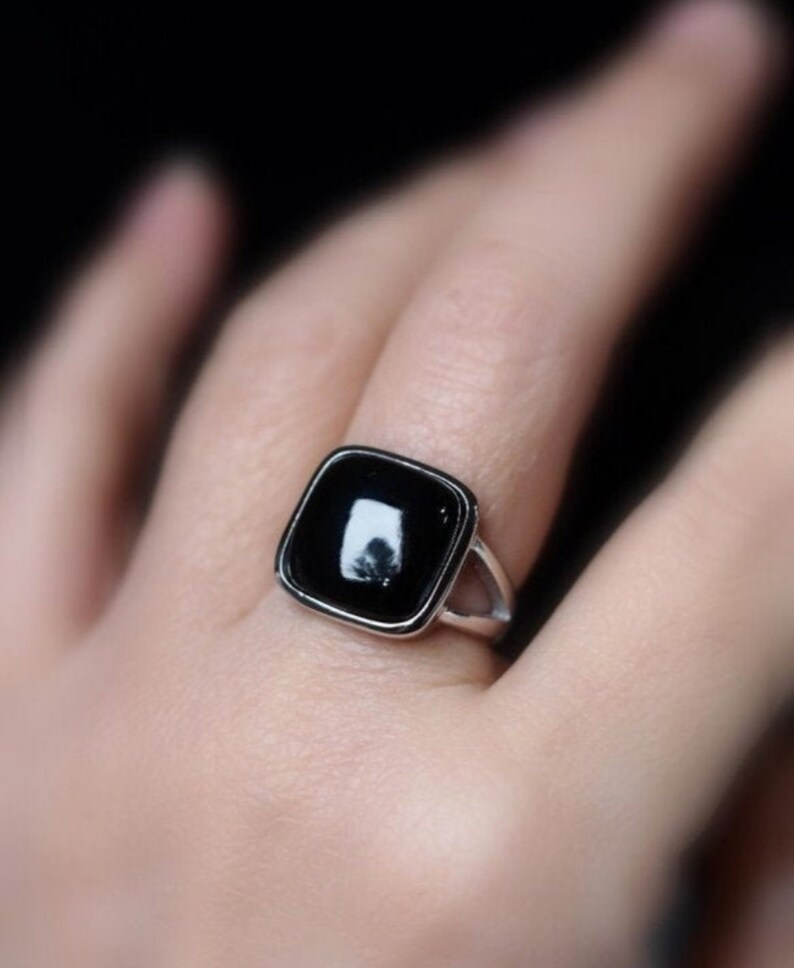 Details about   Artisan Handcrafted Beautiful Natural Black Gem Men Ladys Silver Ring Size 9-10 