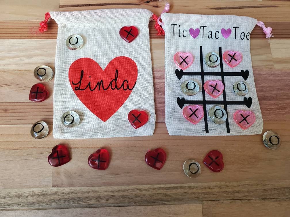 Valentines Tic Tac Toe, Sac de friandises de la Saint-Valentin, Jeu dans un sac, 3 d'affilée, Jeu personnalisé, Sac de friandises personnalisé, jeu de