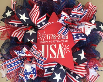 Corona del 250 aniversario de Estados Unidos - roja