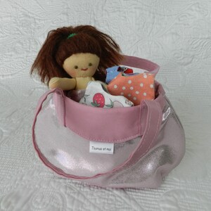 Little mermaid doll, three reversible dresses, mermaid outfit, matching handbag, auburn hair, ideal gift for a child's party image 2