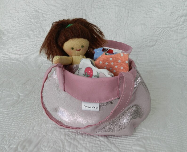 Little mermaid doll, three reversible dresses, mermaid outfit, matching handbag, auburn hair, ideal gift for a child's party image 2