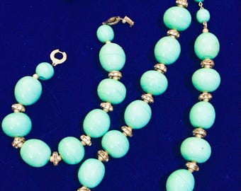 Rare Vintage Crown TRIFARI Aqua Blue Glass Bead Necklace Bracelet Earring Set