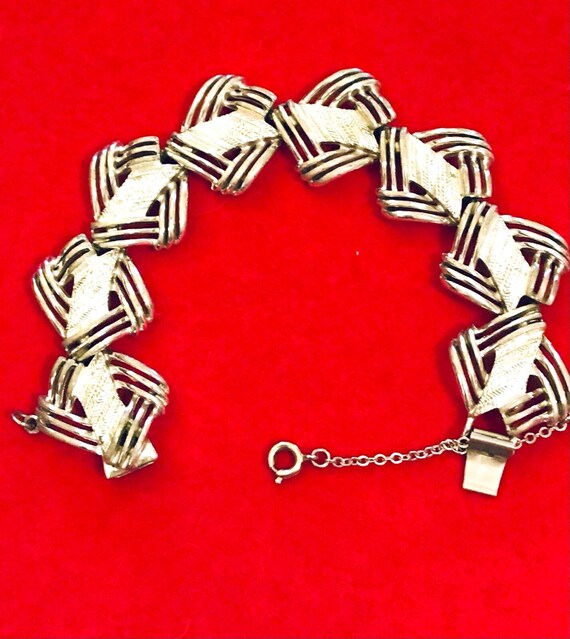 Coro Pegasus Brushed Silver Bracelet Rhinestone N… - image 6