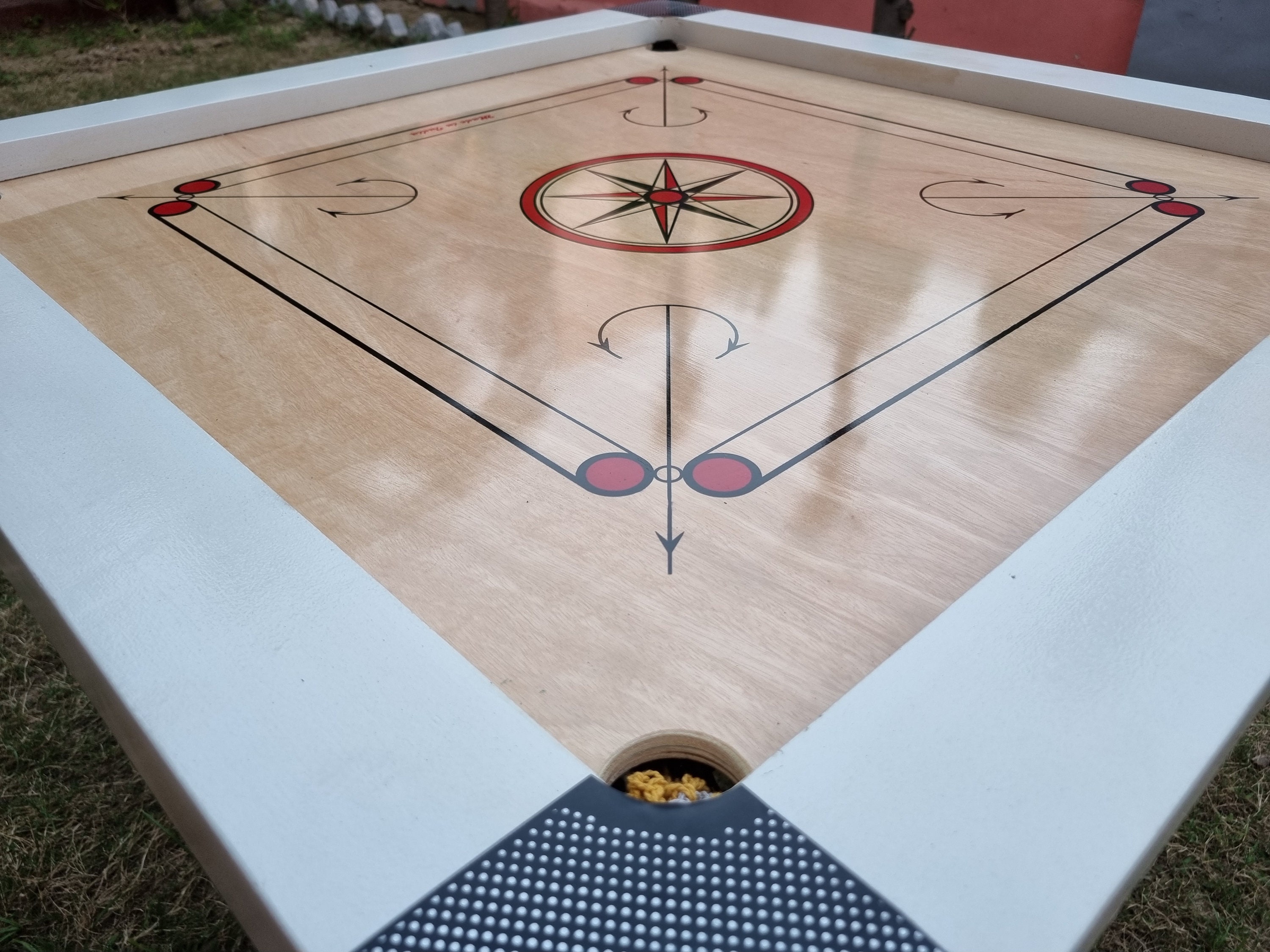 Professional Carrom Board Classic White Border Full Size