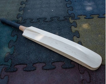 MS Dhoni Shape English Willow Cricket Bat, Light weight, Hard Hitting, Ready to Play, Double Pressed