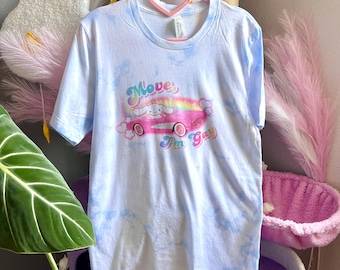 Cinna Move I'm Gay Y2K Kawaii Pastel Baby Blue Tie Dye Unisex T-Shirt Slightly Oversized Funny Pride LGBTQ Fan Art