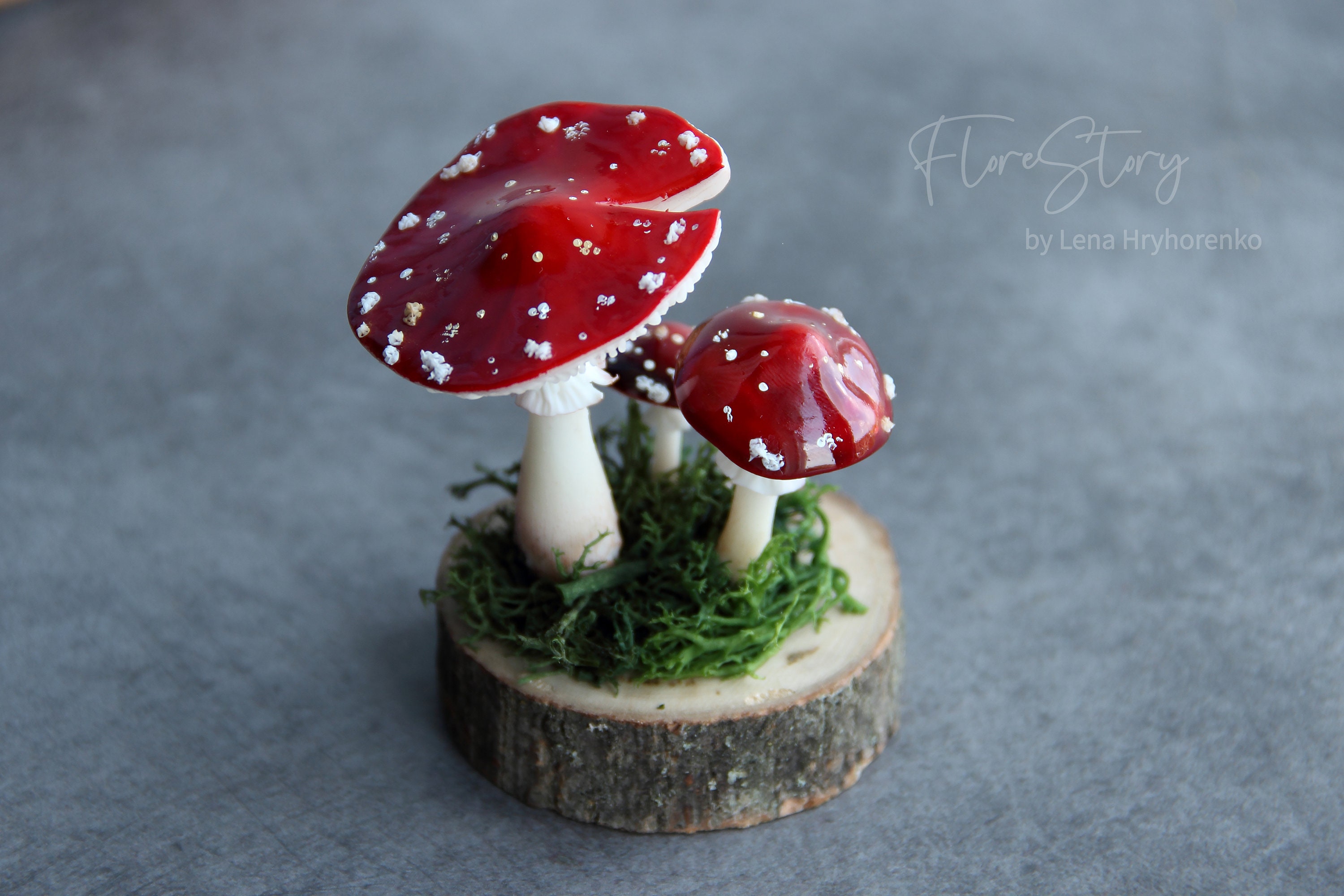 Realistic Toadstool Mushroom Figurine: Cold Porcelain Centerpiece