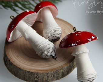 Realistic Fly Agaric Mushroom Ornament: Handmade Christmas Decoration