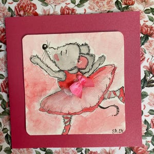 Carte vierge de souris ballerine aquarelle peinte à la main. Parfait pour toutes les occasions, offrant à la fois du charme et de la durabilité, car il peut être encadré après.