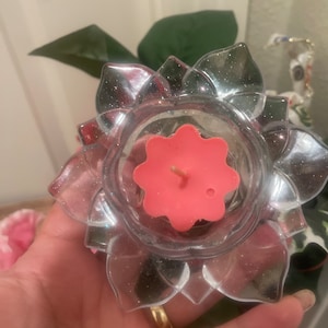 Candle holder, lotus flower shape