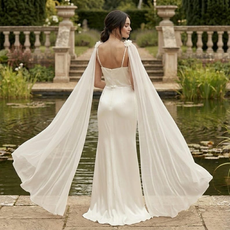 Cap Sleeve V-neck Satin Dress With Pocket Ivory