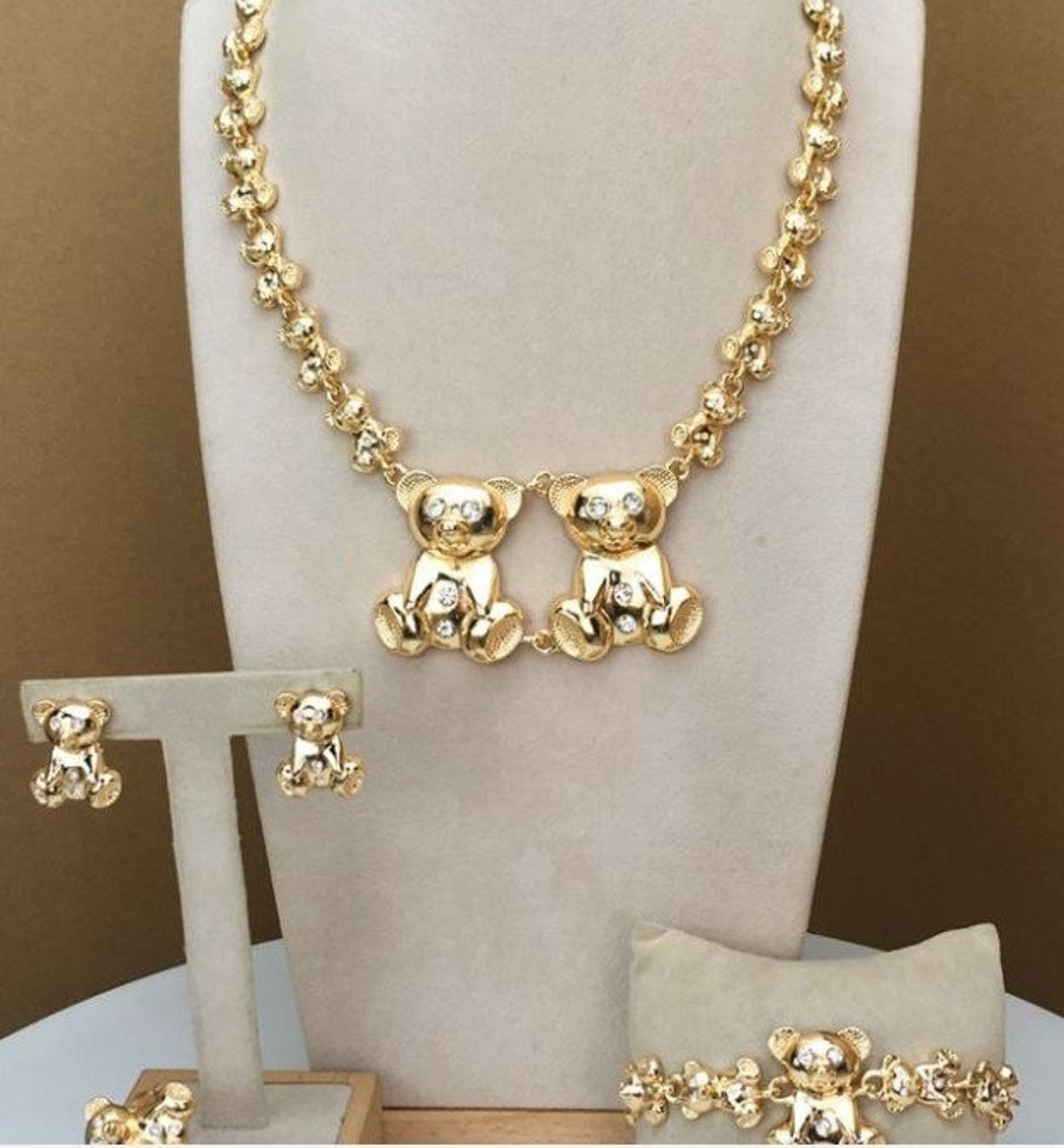 ABRAZOS Y BESOS Xo Collar Pulsera Pendientes Anillo 18k Capas Oro Real
