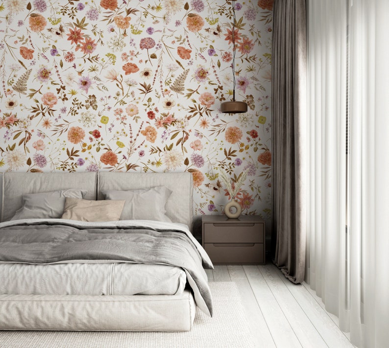 Little Soft Floral Wallpaper Wild Floral Wall Mural Field Flowers Wallpaper Peel and Stick zdjęcie 2