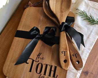Closing Gift for Client Personalized Cutting Board Set Realtor Gift for Homeowner Kitchen Gift for Couple Housewarming Gift Friend Moving