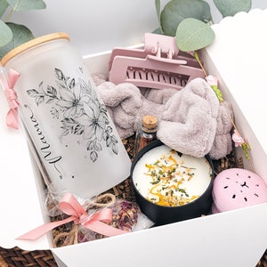 Pampering Gift Box for Mom Self Care Box for women Spa Gift Box New Mama Hygge Gift salt box Self Love Spa Box for her Expecting Mom Gift