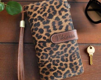 Personalized Women's Wallet with Name Custom PU Leather RFID Blocking Clutch Leopard Print Large Wallet Gift for Friend Wristlet Cow Print