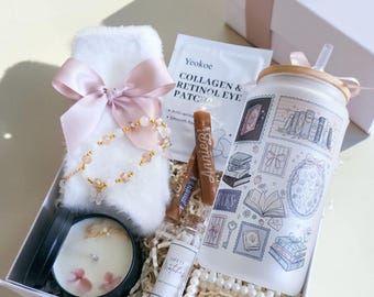 Sister Gift Box Sister in Law Gift Birthday Gift for Sister Self Care Gift Set Mother in Law Gift Cozy Pamper Care Package for Her Bookish