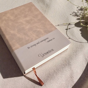 Personalized Bible Study Prayer Journal Christian Gift for Her Custom Name Devotional Notebook Faith Birthday Gift Friend Confirmation Book Bild 11