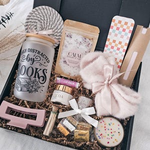 Gift for Reader Women Book Lover Gift Box Bookish Gift Basket Book Club Gift Set Reader Birthday Box Library Lover Box Set Care Package Cozy