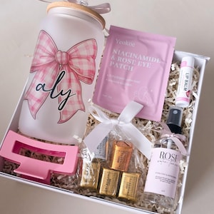 Birthday Girl Gift Box for Best Friend Birthday Spa Set Bestie Gift Basket For Long Distance Friend Idea BFF Custom Gift Basket Girly Bow
