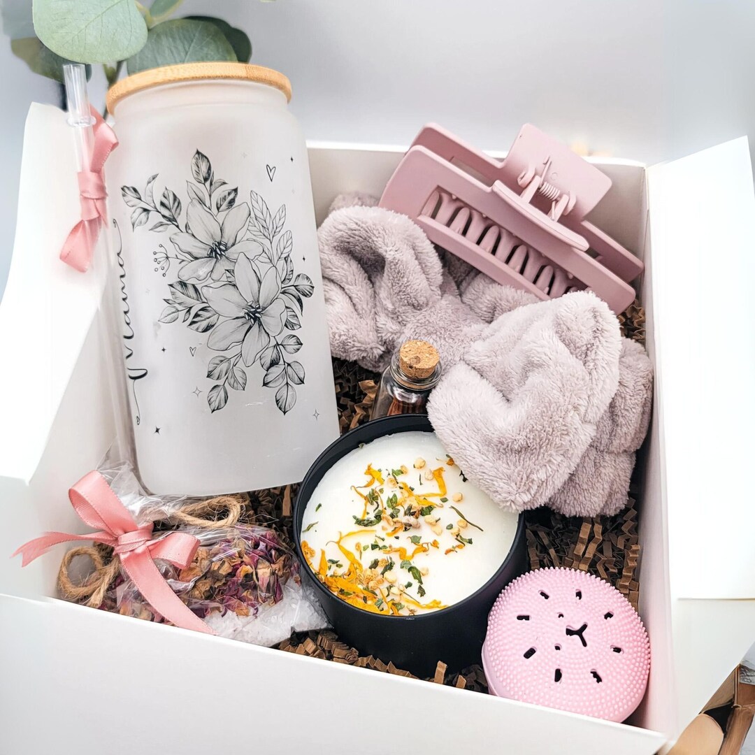 New Mom Gift Box Self Care Box for Mom Spa Gift Box Expecting Mom Gift