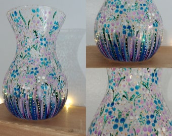 Hand painted vase. 11 x 18cm . Quirky and unique. Ideal gift