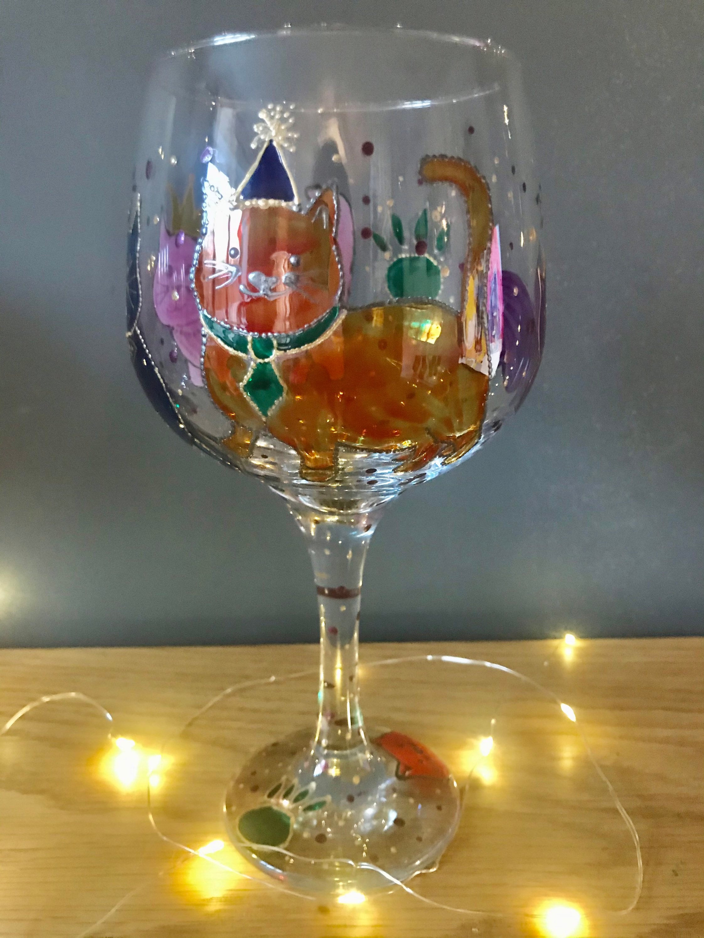Crazy cats Hand painted gin glass. Quirky and unique. Ideal Etsy