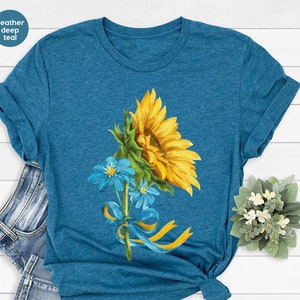 Ukraine Shirt, Ukraine Sunflower Graphic Tees, Ukrainian Crewneck Sweatshirt, Ukraine Flag TShirts, Ukrainian Gifts, Stand with Ukraine Tee