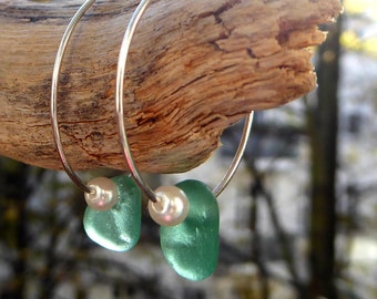 Hoop earrings with petrol-coloured sea glass and 925 silver Earrings