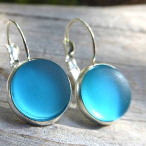 Small earrings with sea glass in turquoise and closed hooks