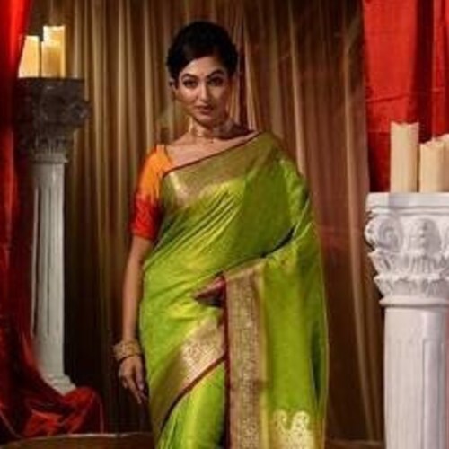 Lemon Green Zari Weaved Kanjivaram Saree With Blouse shops Piece With Stone Work