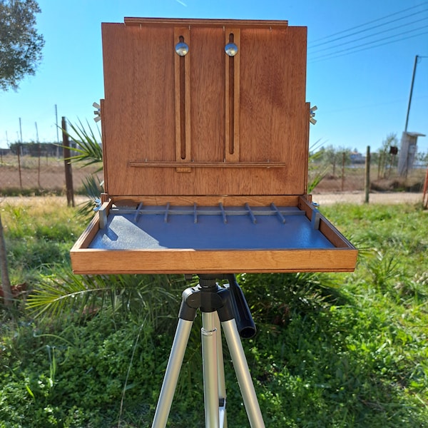 Pochade box for PLEIN AIR painting, outdoor & portable artist easel, lightweight box for oil paints, gift for artist.