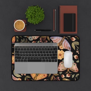 Tapis de bureau noir, décoration antimites, tapis de bureau botanique, tapis de bureau plante, tapis de souris nature, tapis de souris antimites, tapis de souris noir, tapis de bureau bohème, décoration végétale image 4