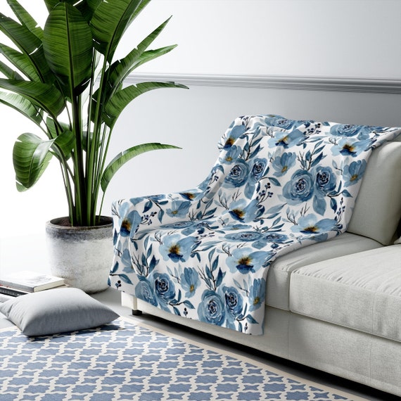 Blue Blanket, Blue Flowers, Blue Floral Decor, Blue Sherpa Blanket, Blue Throw, Nature Blanket, Blue Bedding, Boho Blanket, Floral Bedding