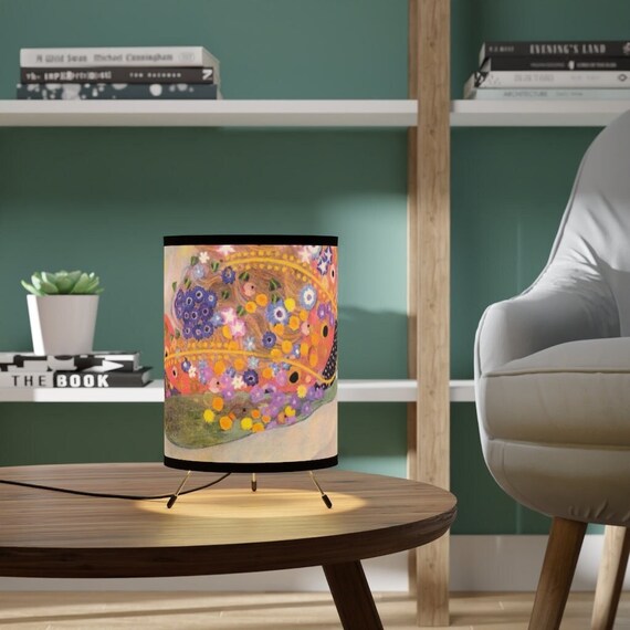 Klimt Painting, Mermaid Decor, Gustav Klimt, Water Serpents, Tripod Lamp, Purple Lamp, Floral Lamp, Mermaid Art, Klimt Art, Pink Lamp