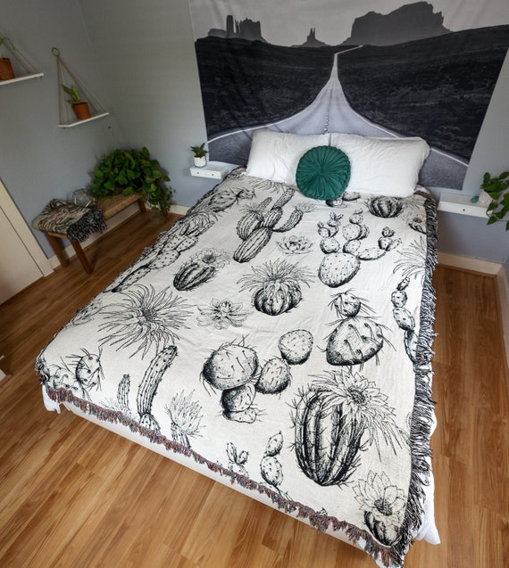 Cactus Blanket, Woven Blanket, Desert Blanket, Desert Decor, Black White Cactus, Cacti Blanket, White Blanket, Nature Blanket, Boho Desert