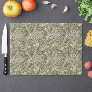 Green Cutting Board, Glass Cutting Board, Vintage Cutting Board, William Morris, Kitchen Gift, Green Kitchen, Nature Kitchen, Floral Kitchen
