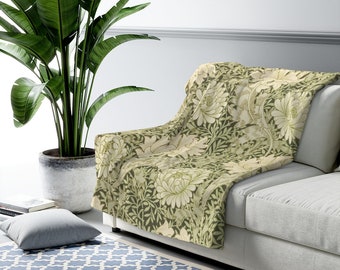 William Morris Throw, Green Blanket, Art Nouveau Throw, Sherpa Blanket, Floral Blanket, Botanical Blanket, Green Throw, Willam Morris Art