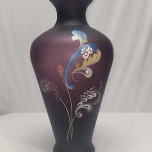 Fenton &#39;&#39;Paisley Mystery&#39;&#39; Vase