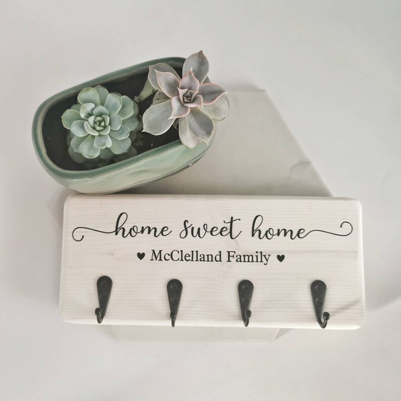 Family name rustic key rack, personalised wooden key holder, custom family wall hooks