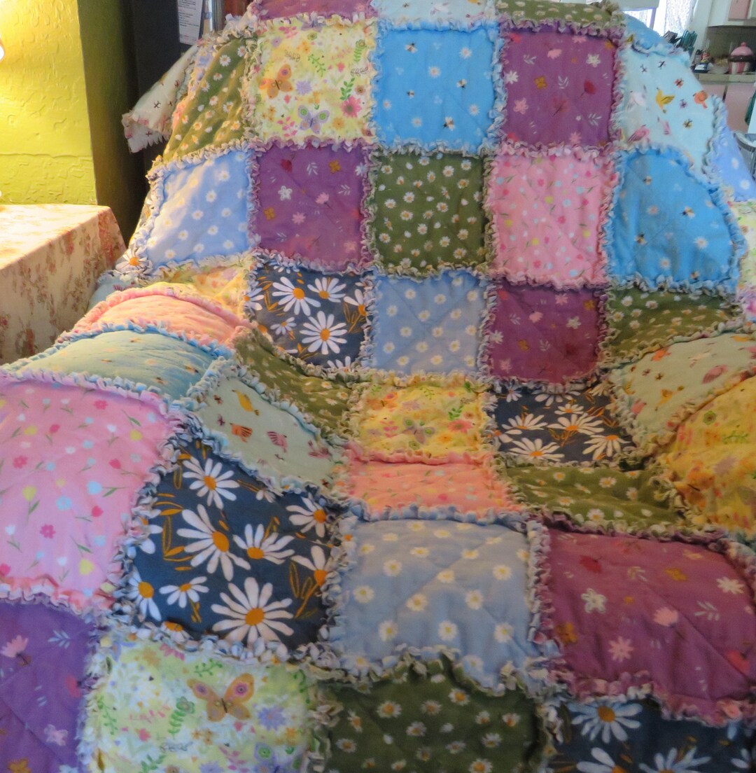 Flannel Rag Quilt With Batting, 50x64, Floral, Bees, Birds Etsy