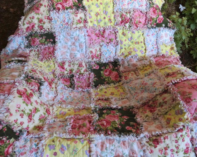 Flannel Rag Quilt With Batting, 50 X 44, Rose and Butterfly Scrappy Rag ...