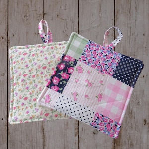 Handmade Potholder, Set of 2, Reversible Pink Patchwork and Floral Quilted Hot Pads