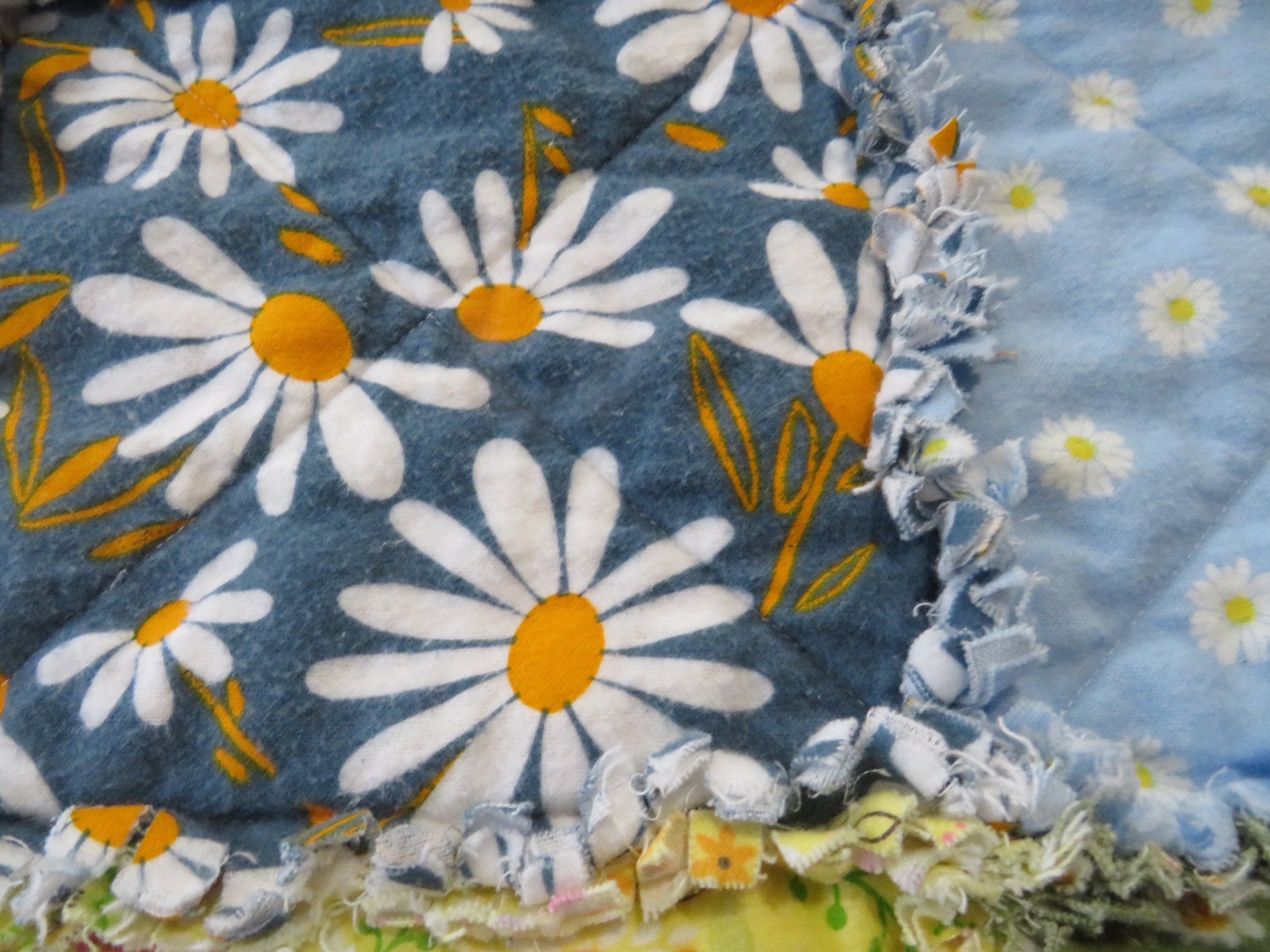 Flannel Rag Quilt With Batting, 50x64, Floral, Bees, Birds Etsy